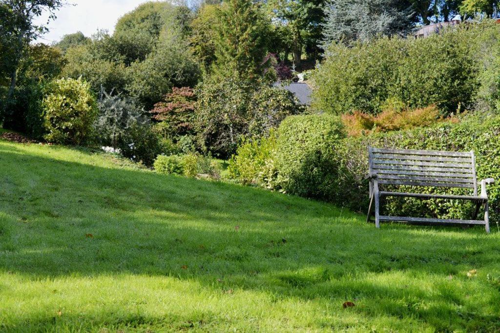 Thornwell Cottage - Heart Of The Village, Amazing Gardens, Glorious Views And Brimming With Character Dittisham Zewnętrze zdjęcie